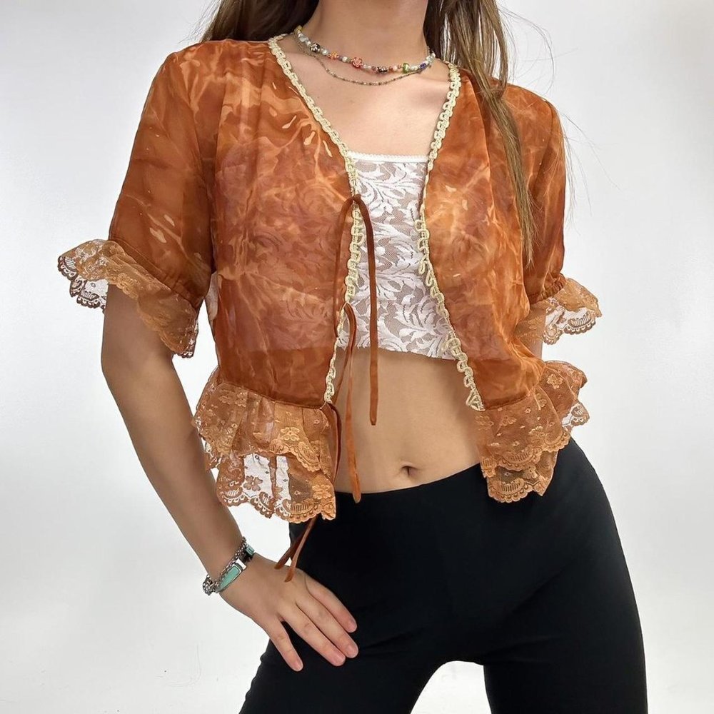 90s  lace cottage core cardigan